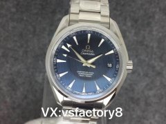 VS厂海马150米蓝盘复刻腕表与正品有区别吗